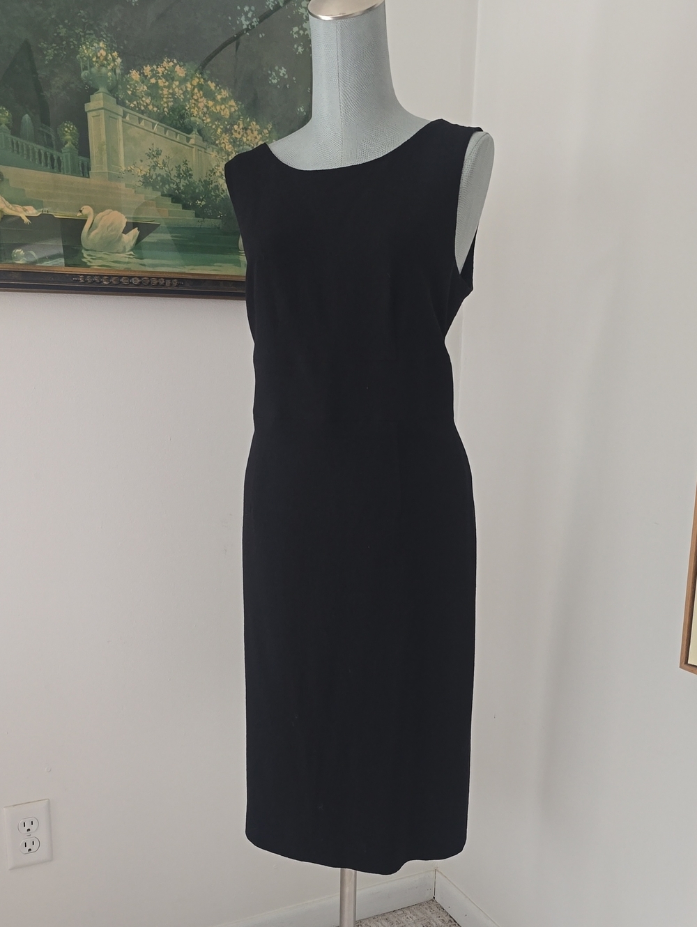 Santorelli | Sleeveless Black Sheath Dress